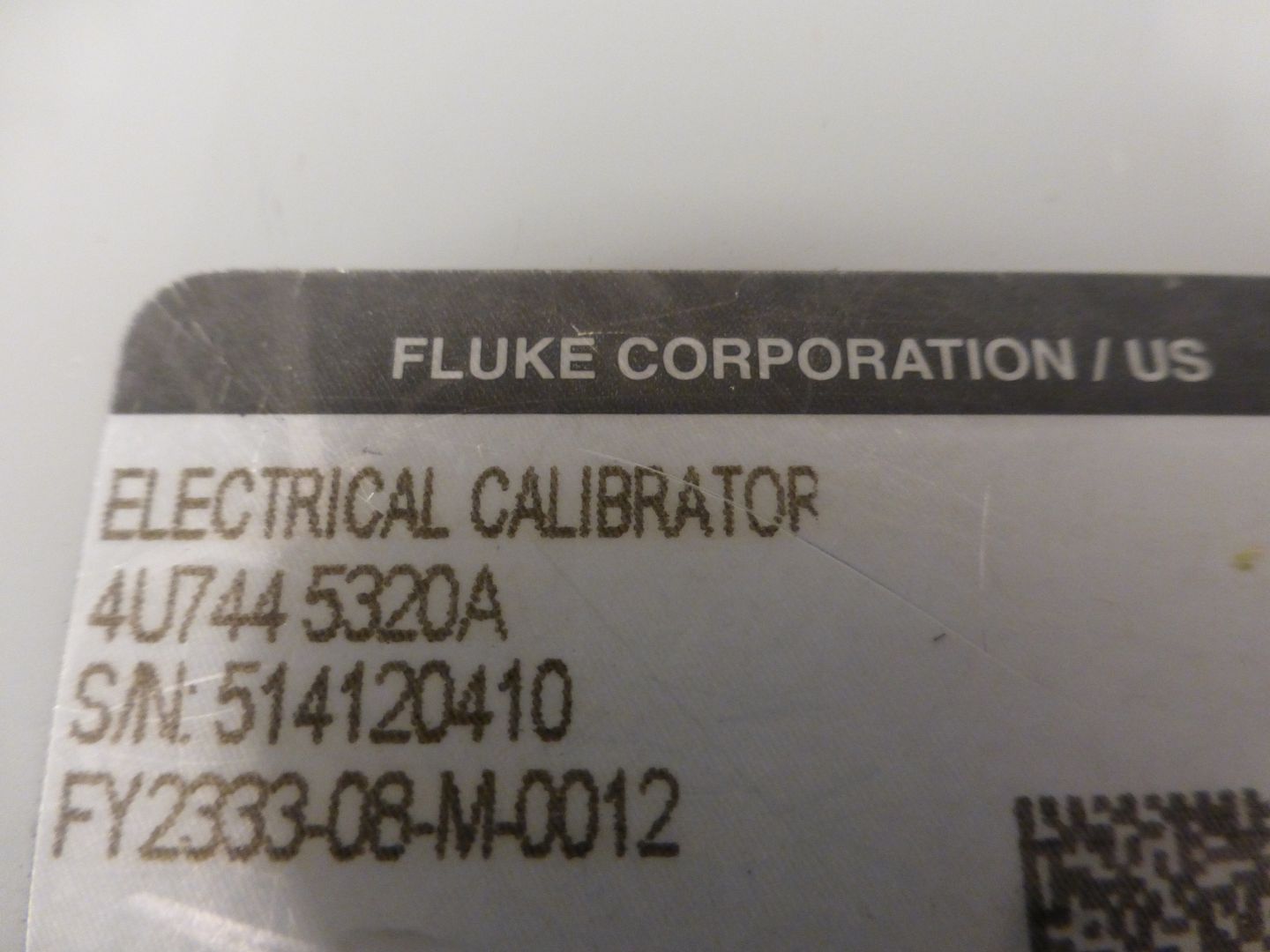 Fluke 5320A Multifunction Electrical Tester Calibrator with MFG